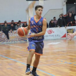 Santiago López
